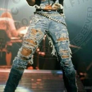 *ISO* Looking for extremely ripped up jeans